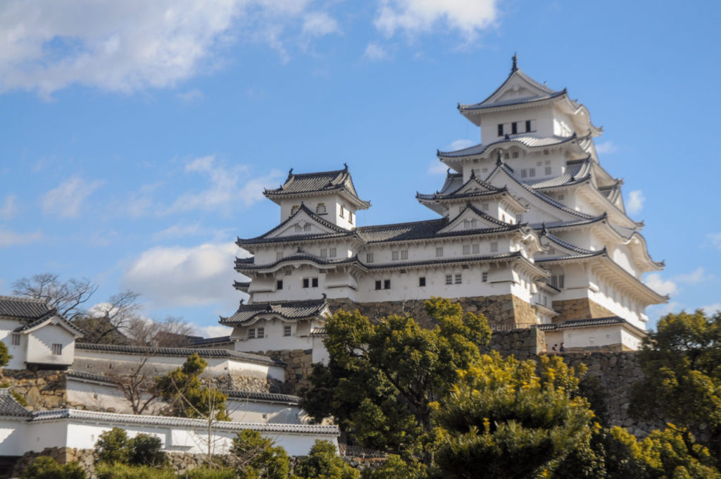 The Best Castle in Japan: Himeji Castle 姫路城 - ORPHANED NATION